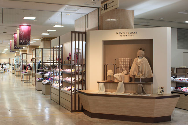 三越 松山店１F婦人服売場 様