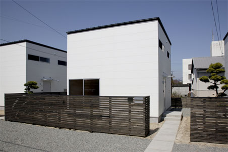It’s Harmonious Square 様